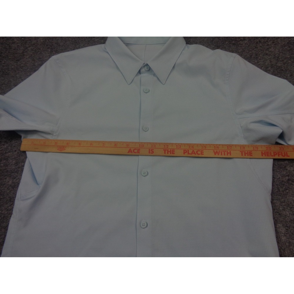 Lululemon Airing Easy Shirt Mens M Light Blue Button Up Stretch Camp Wicking - Picture 9 of 11
